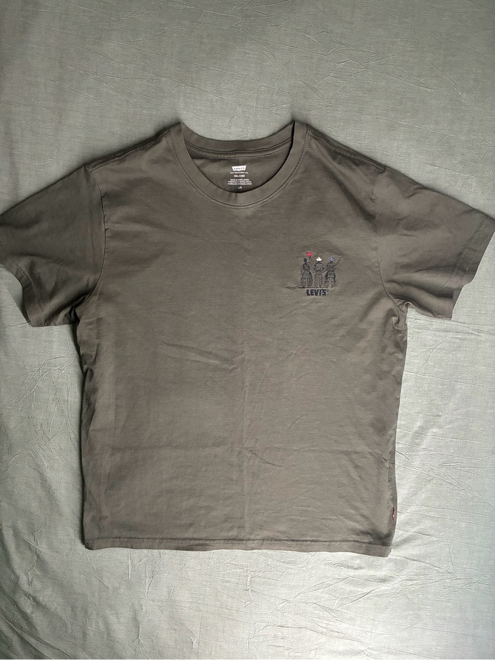 Levi’s Relaxed Fit Embroidered Cowboys Graphic T-Shirt Olive Green Men's Size L